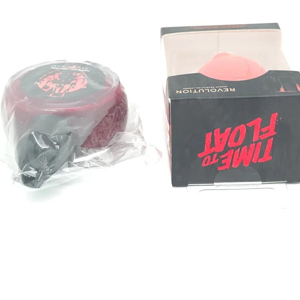 Revolution IT Chapter Two Fake Blood & Beauty Sponge Set Pennywise Halloween NEW